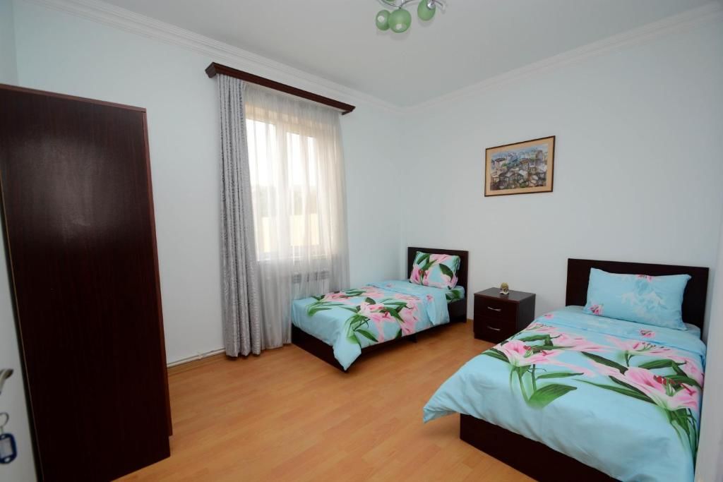 Гостевой дом Bonjour Guest House Ереван-50