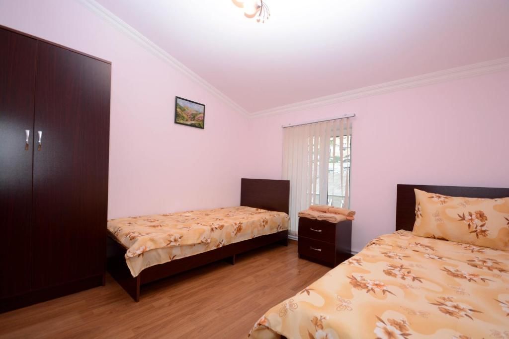 Гостевой дом Bonjour Guest House Ереван-51